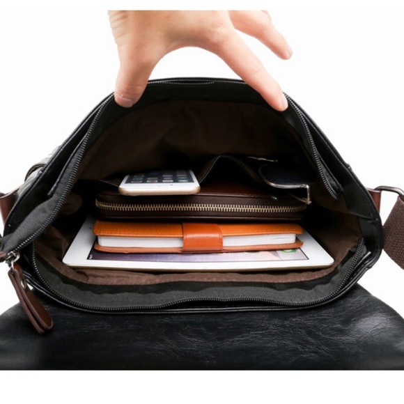 Luxury Black Leather Bag. - Picture 8 of 8